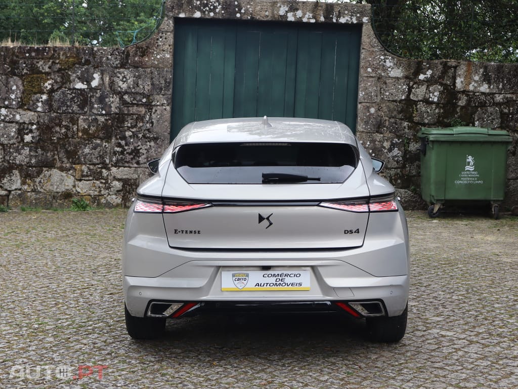DS DS4 E-Tense Performance Line EAT8