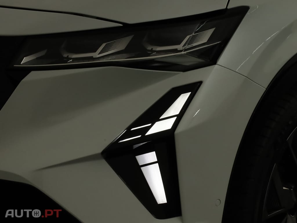 Renault Rafale 1.2 Hyper Hybrid E-Tech 4x4 Esprit Alpine