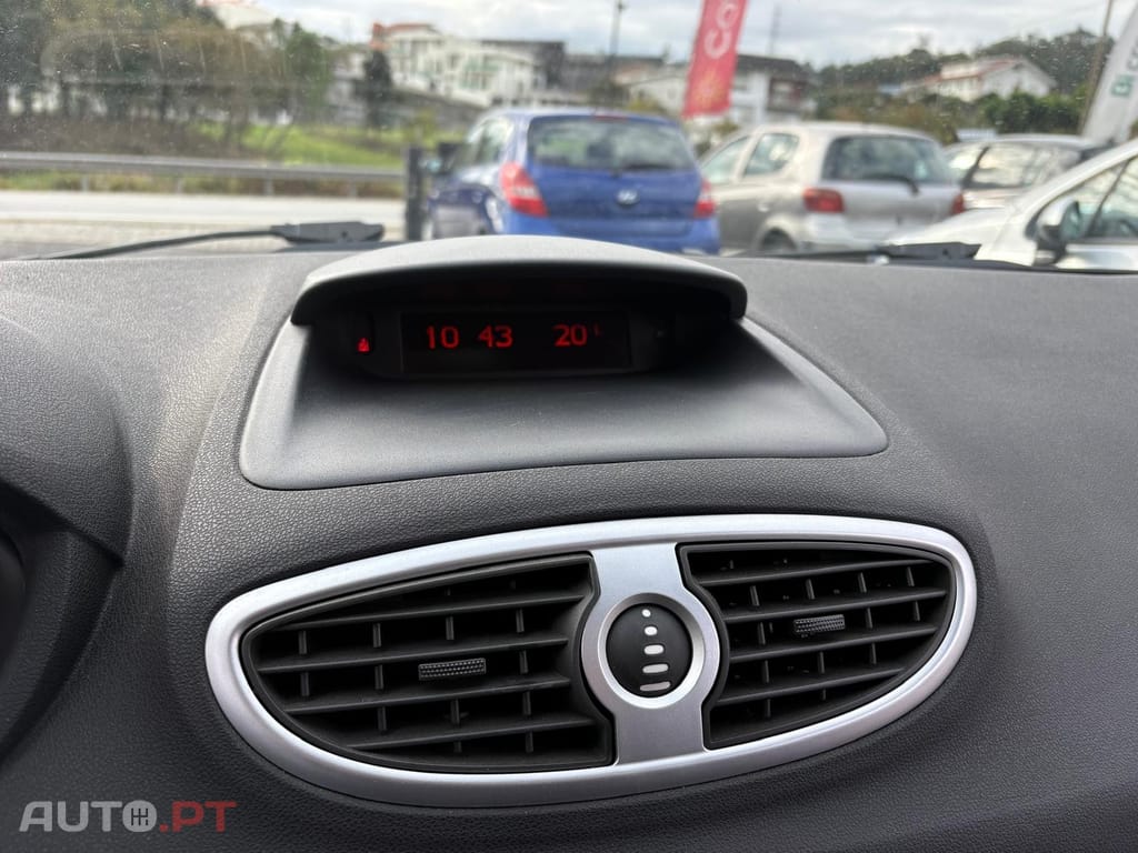 Renault Clio 1.5 dCi Rip Curl