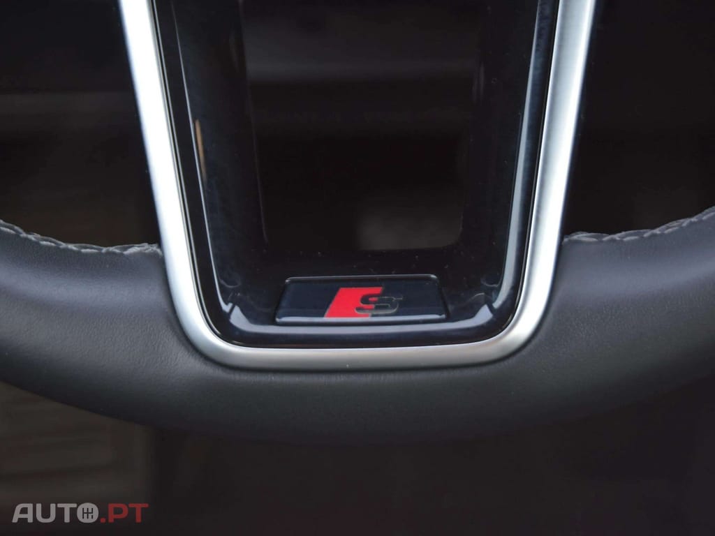 Audi E-Tron 55 quattro S line