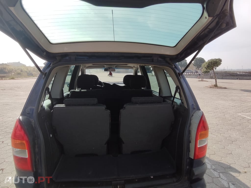 Opel Zafira Elegance