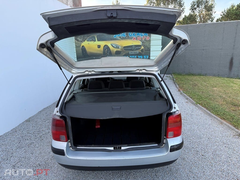 Volkswagen Passat Variant 1.9 TDi Confortline