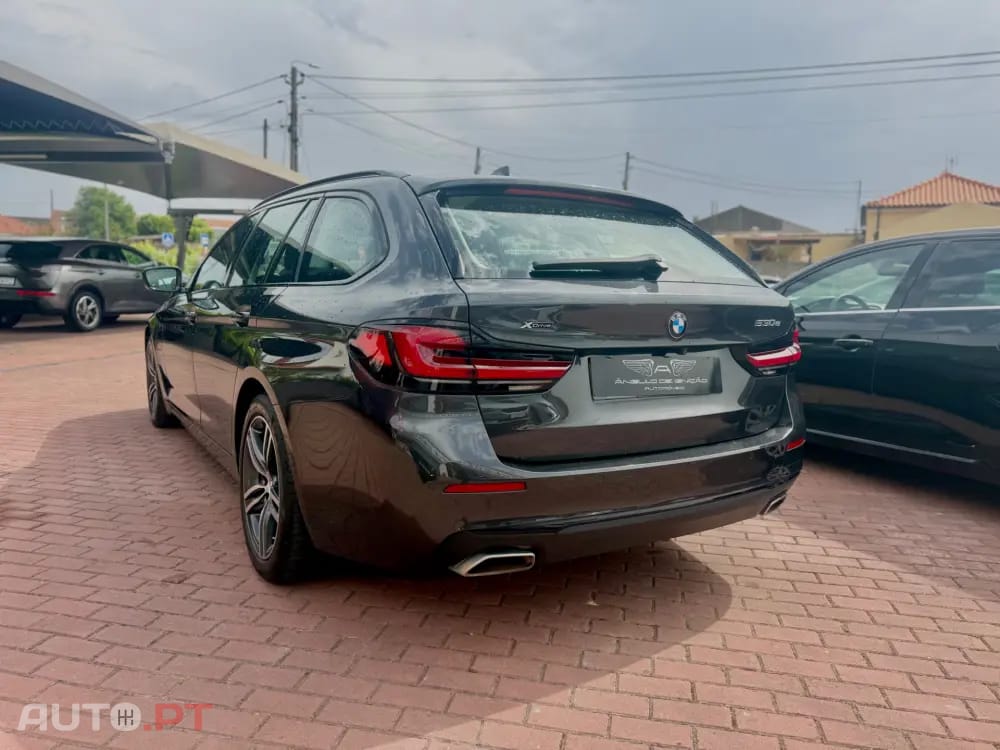 BMW 530 e Pack Desportivo M