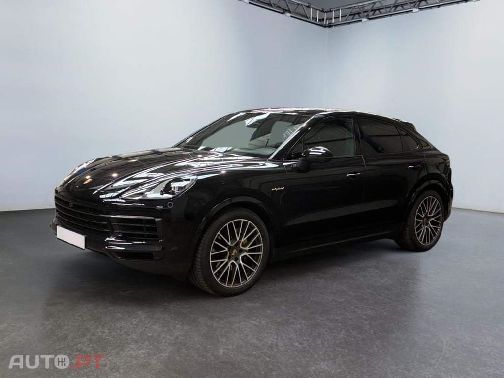 Porsche Cayenne E-Hybrid Triptronic V6