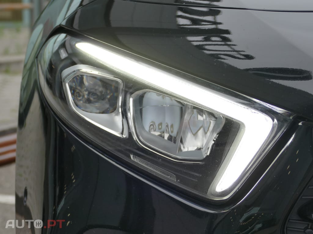 Mercedes-Benz A 250 e Progressive