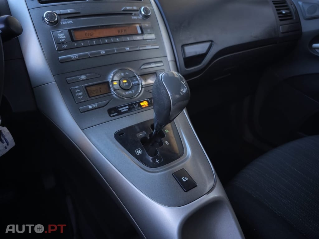 Toyota Auris 1.4 D-4D MMT Sol