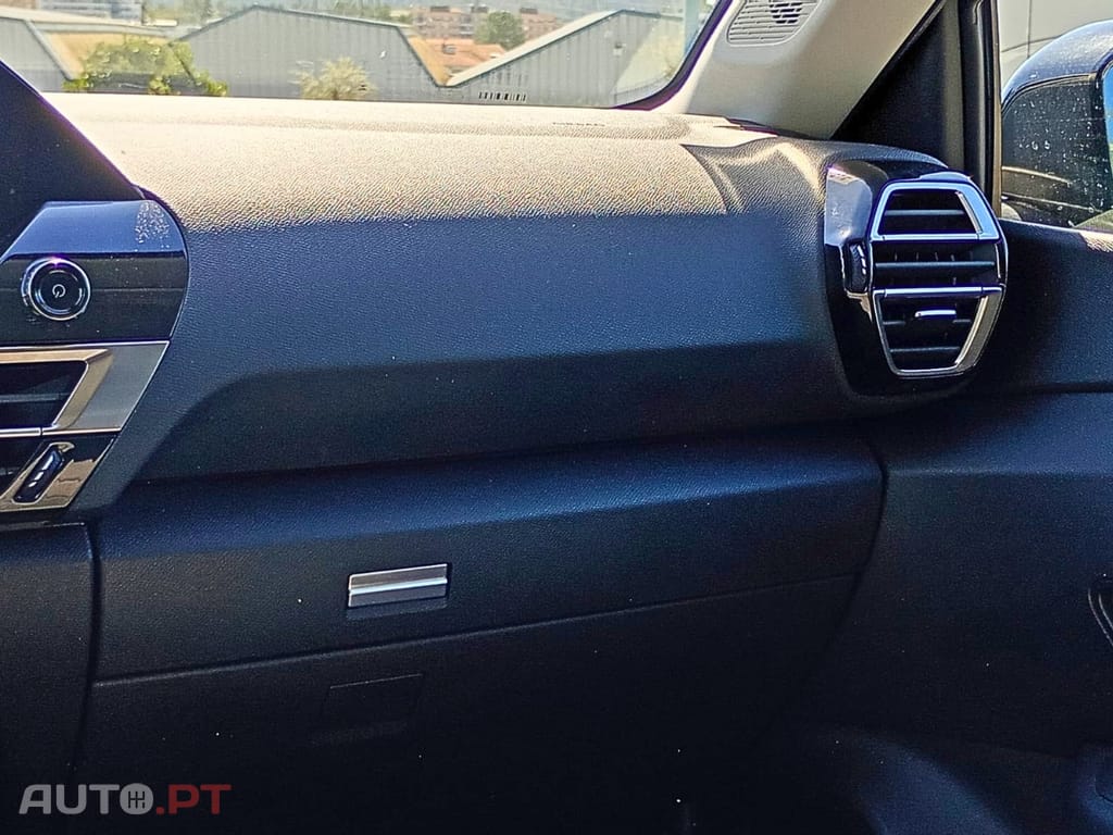 Citroen C4 1.2 PureTech Feel Pack EAT8