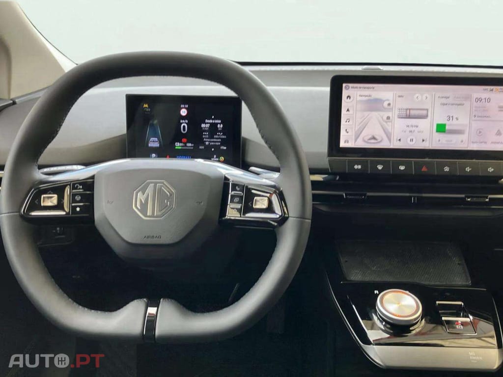 MG MG4 64 kWh Luxury