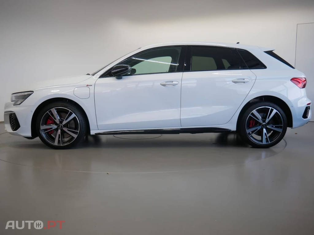 Audi A3 Sportback 45 TFSIe S line