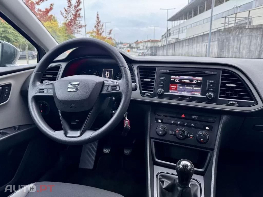 Seat Leon 1.6 TDi ''look cupra''