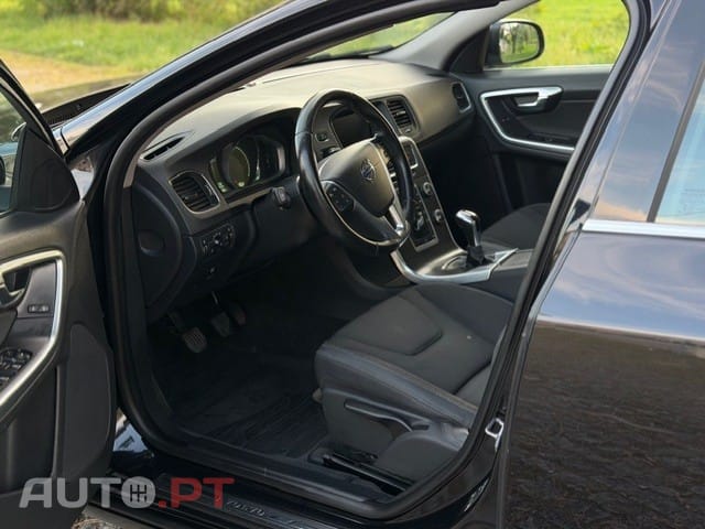 Volvo S60 2.0 D4 Momentum