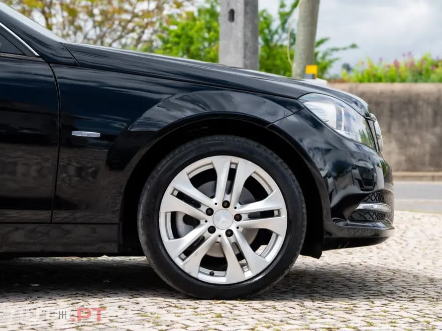 Mercedes-Benz C 220 CDi Classic BlueEfficiency