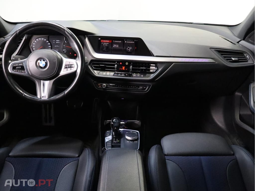 BMW 118 i Pack Desportivo M Auto