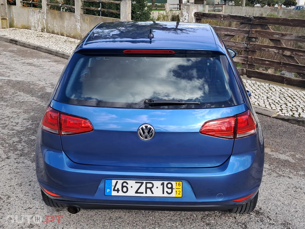 Volkswagen Golf 1.6 tdi confortline 110cv
