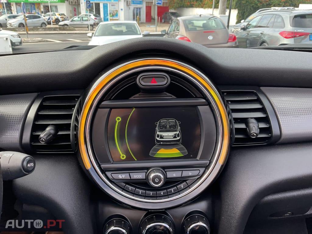MINI Cooper D