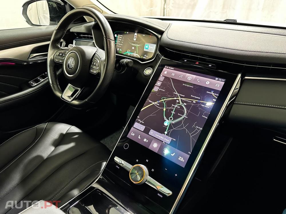MG Marvel R 70 kWh AWD Performance