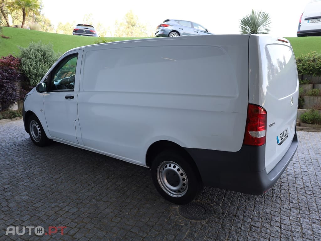 Mercedes-Benz Vito 109 CDi 3 Lug