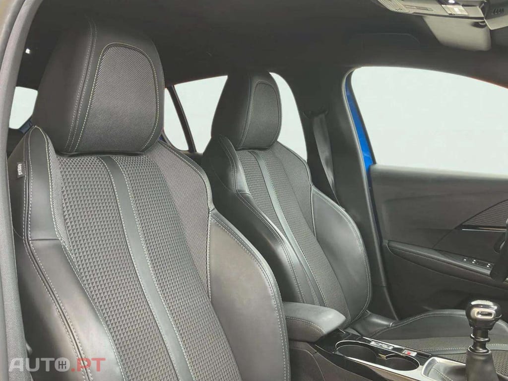 Peugeot 208 1.2 PureTech GT Line