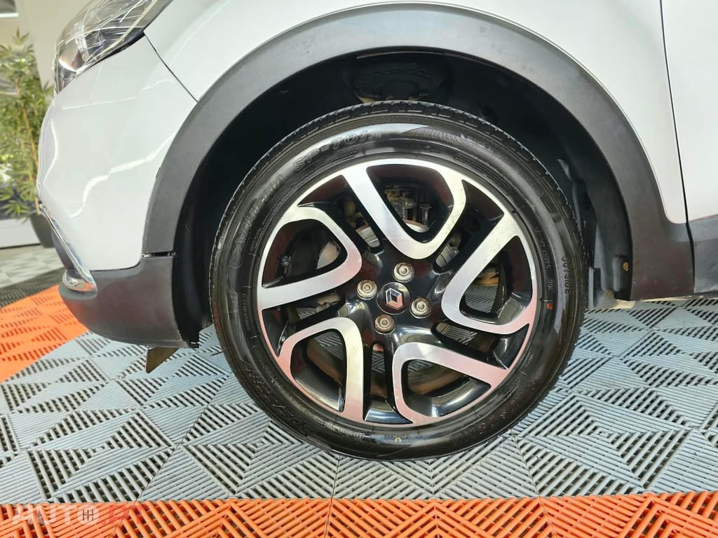 Renault Captur 0.9 TCE Exclusive