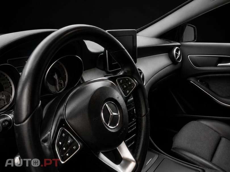 Mercedes-Benz GLA 180 (CDI) d 7G-DCT Style