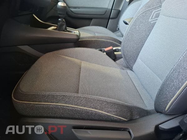 Renault Captur 1.0 TCe 100 Bi-Fuel techno
