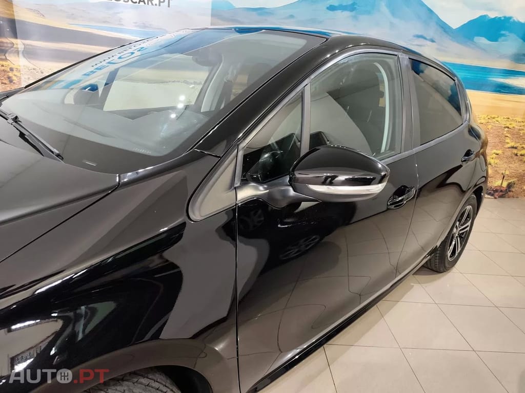 Peugeot 208 1.2 PureTech Style
