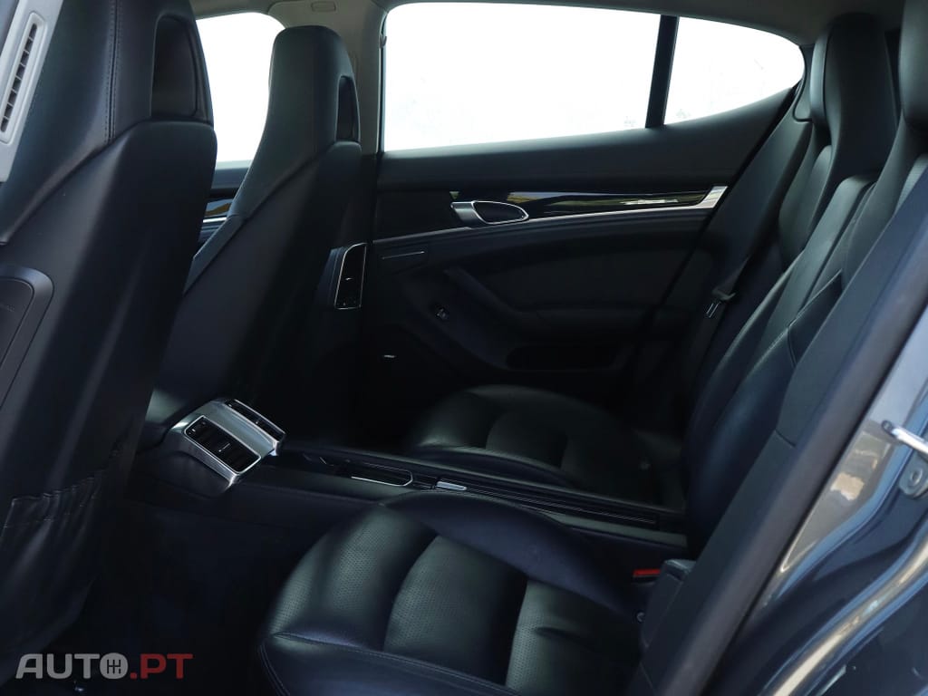 Porsche Panamera 3.0 V6