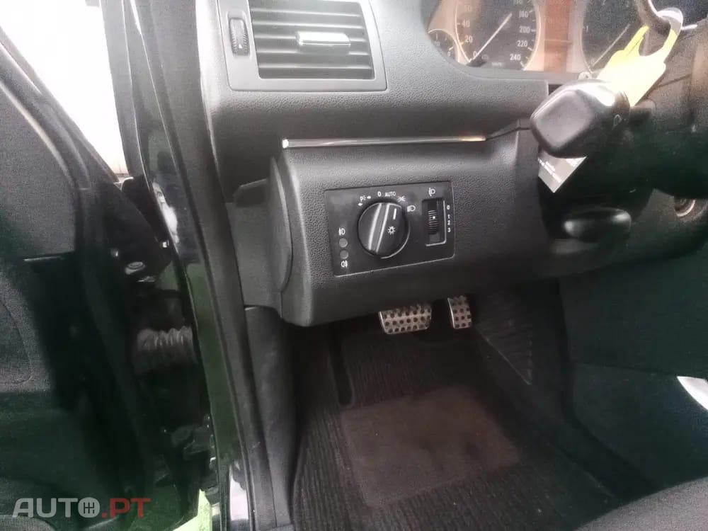 Mercedes-Benz B 180 ND