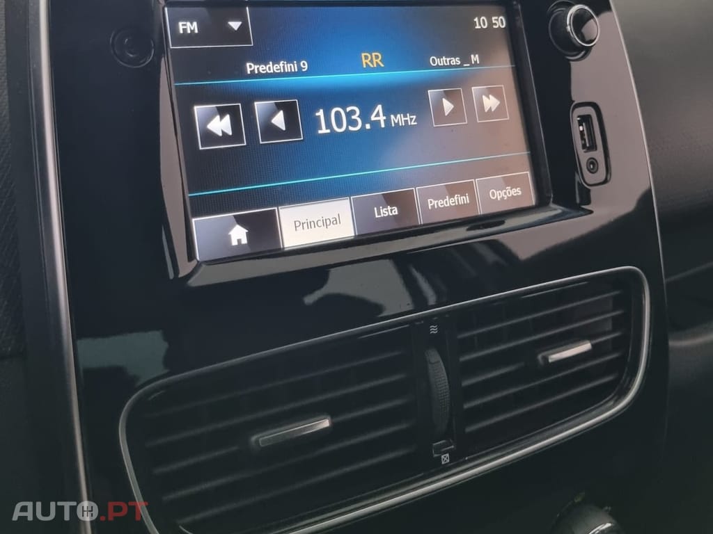 Renault Clio 1.5 dCi Luxe EDC
