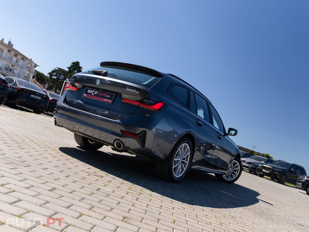 BMW 320 e Auto