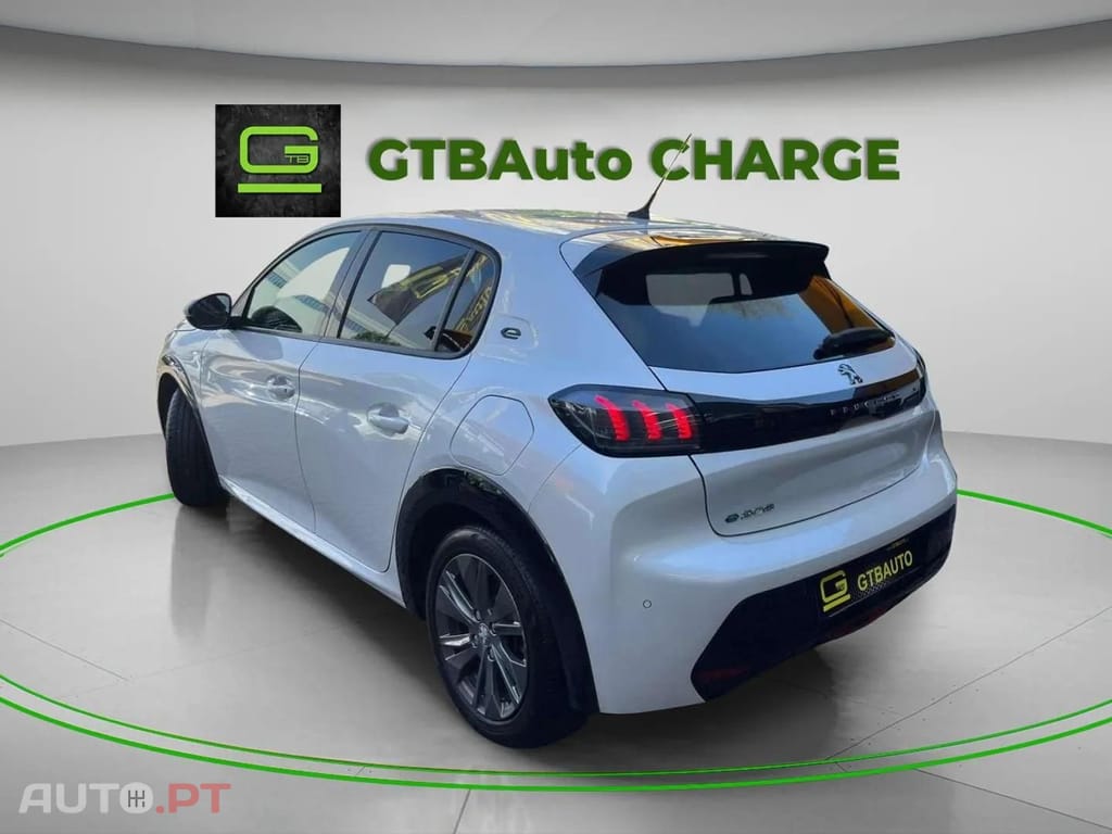 Peugeot E-208 Allure