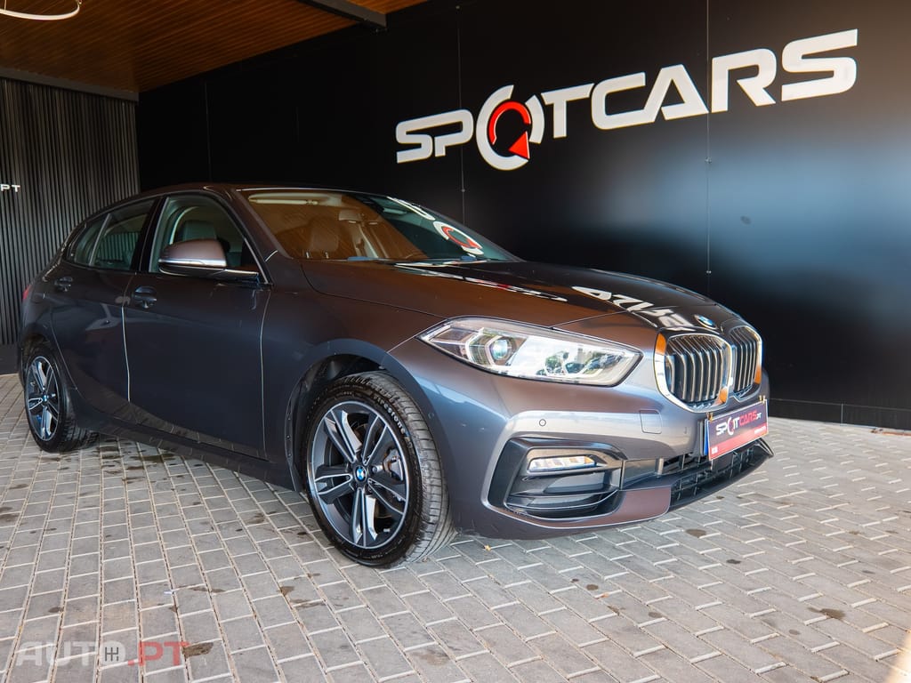 BMW 116 d Linha Sport Auto