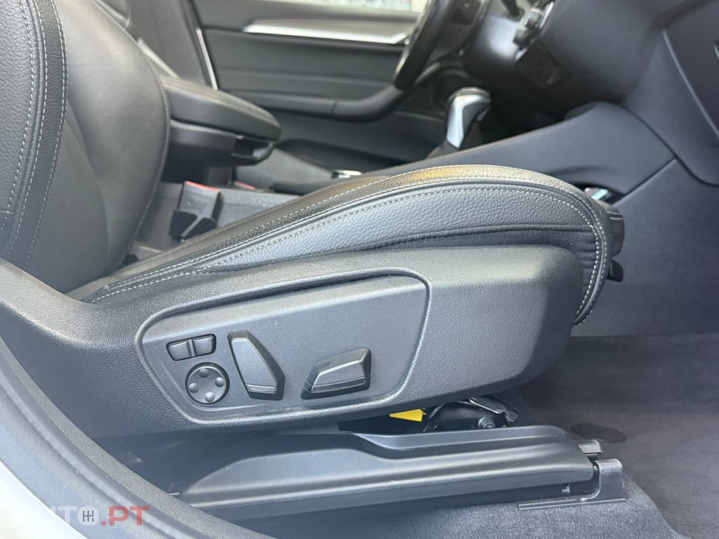 BMW X2 25 e xDrive Pack M