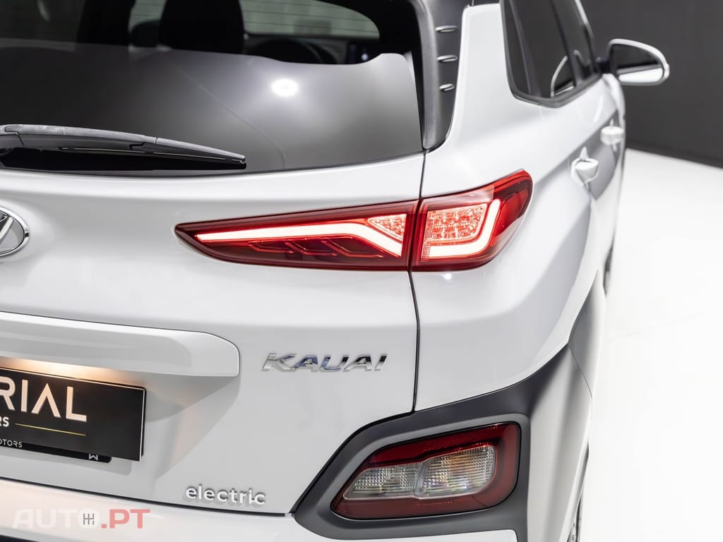 Hyundai Kauai EV 64 kWh Premium+LED