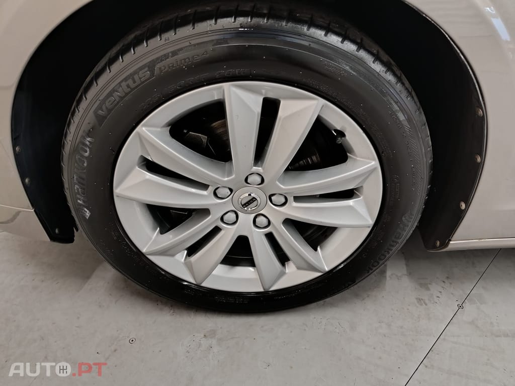 Volvo V60  2.0D D3 Inscription
