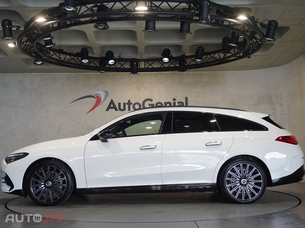 Mercedes-Benz CLA 250 com tecnologia EQ