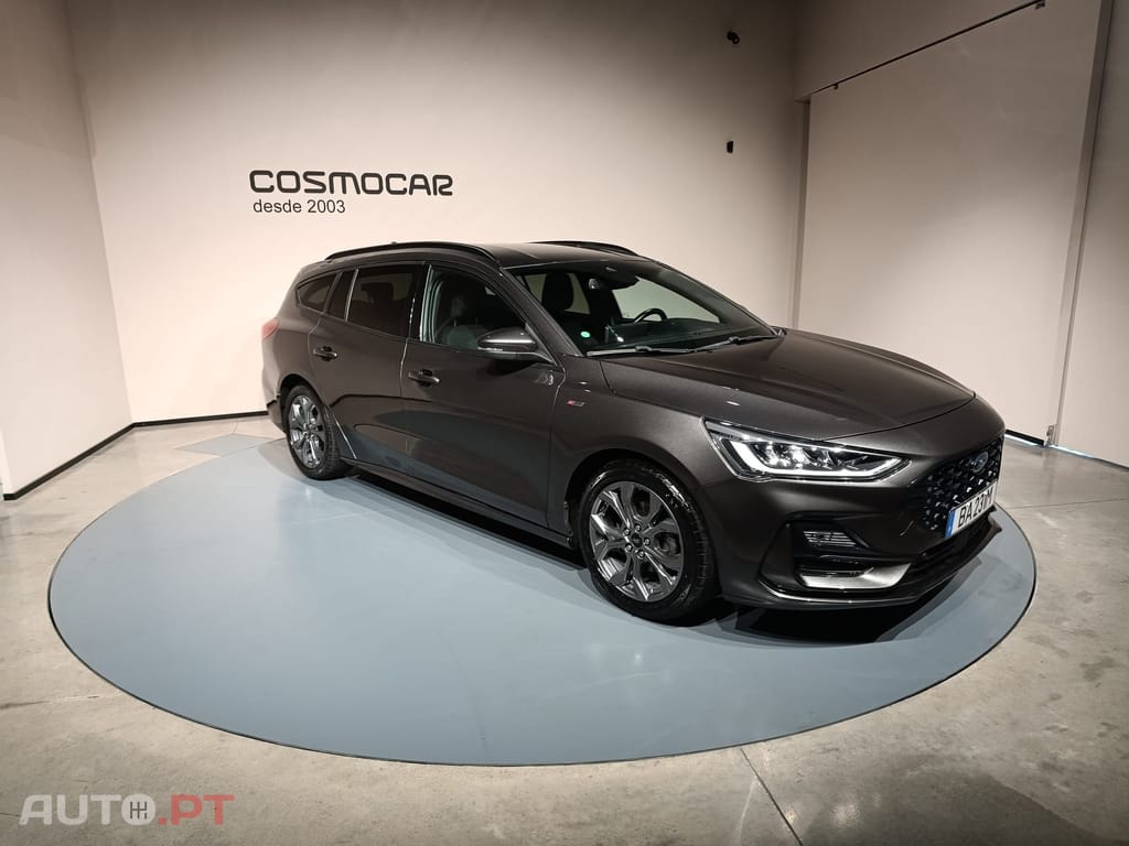 Ford Focus SW 1.0  EcoBoost  Hybrid ST-Line
