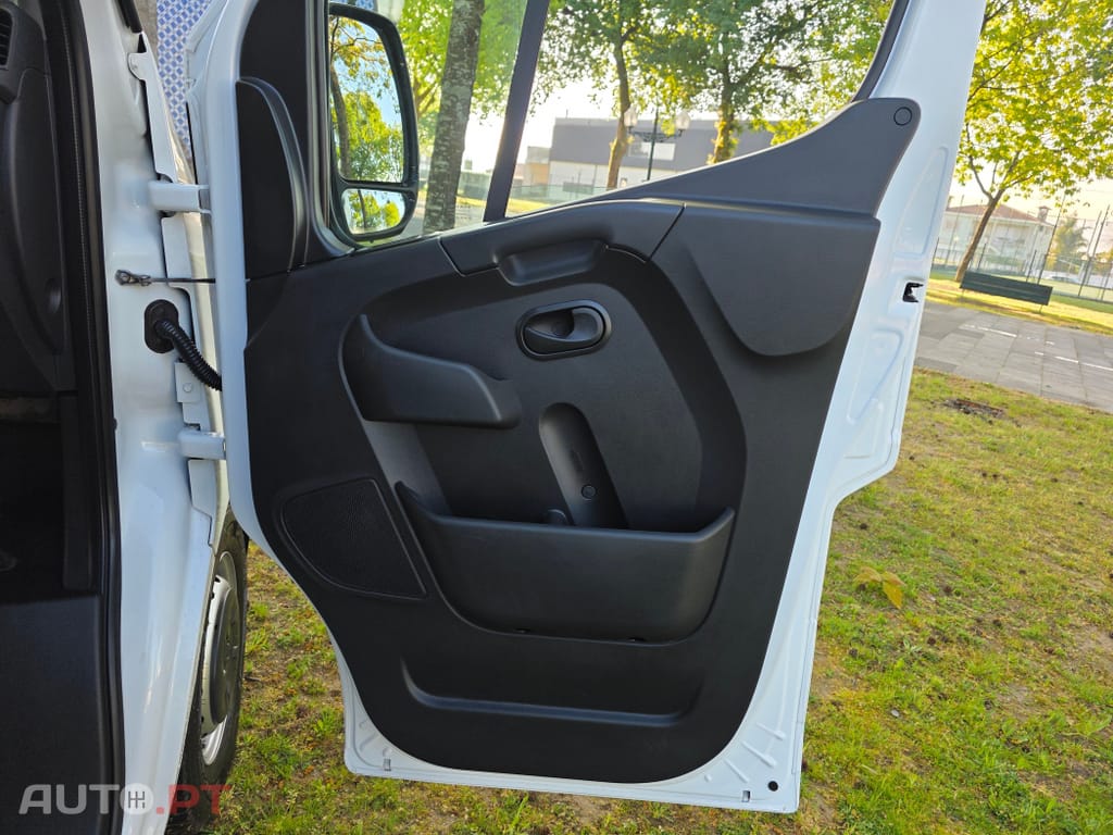 Renault Master 2.3 dCi L3H3 3.5T