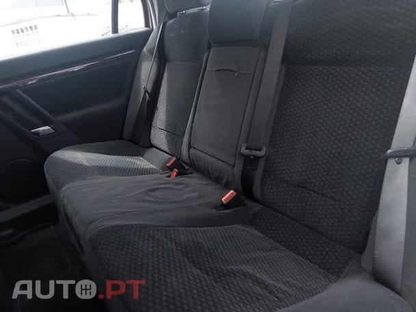 Opel Vectra GTS 2.2 DTi