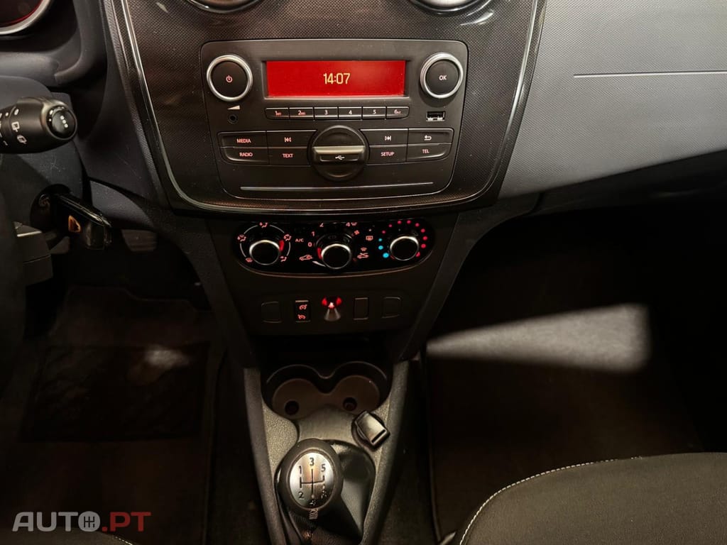 Dacia Sandero 1.0 Sce Essential