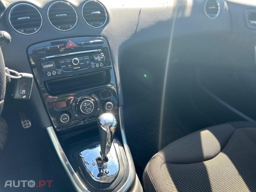 Peugeot 308 1.6 e-HDi Active 2-Tronic