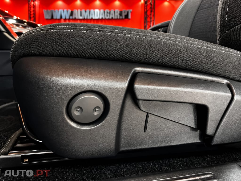 Nissan Qashqai 1.3 DIG-T MHEV N-Connecta