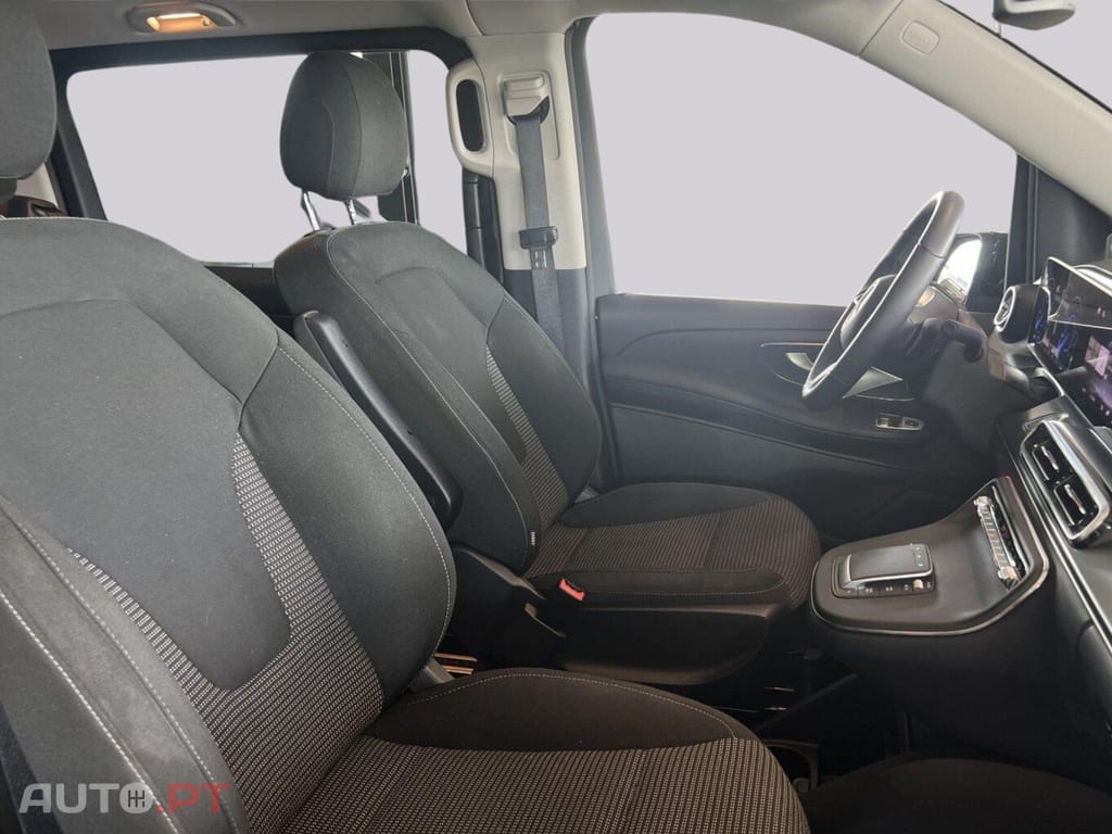 Mercedes-Benz EQV 300 Lang Mopf I.V.A DEDUTIVEL