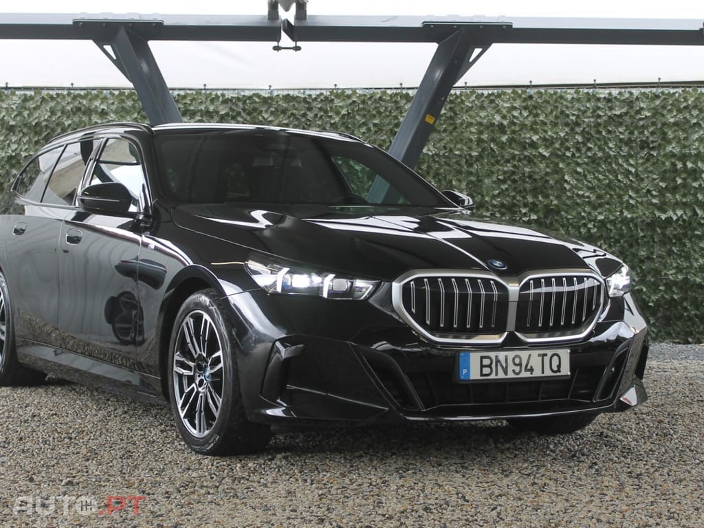 BMW 530 e Pack Desportivo M