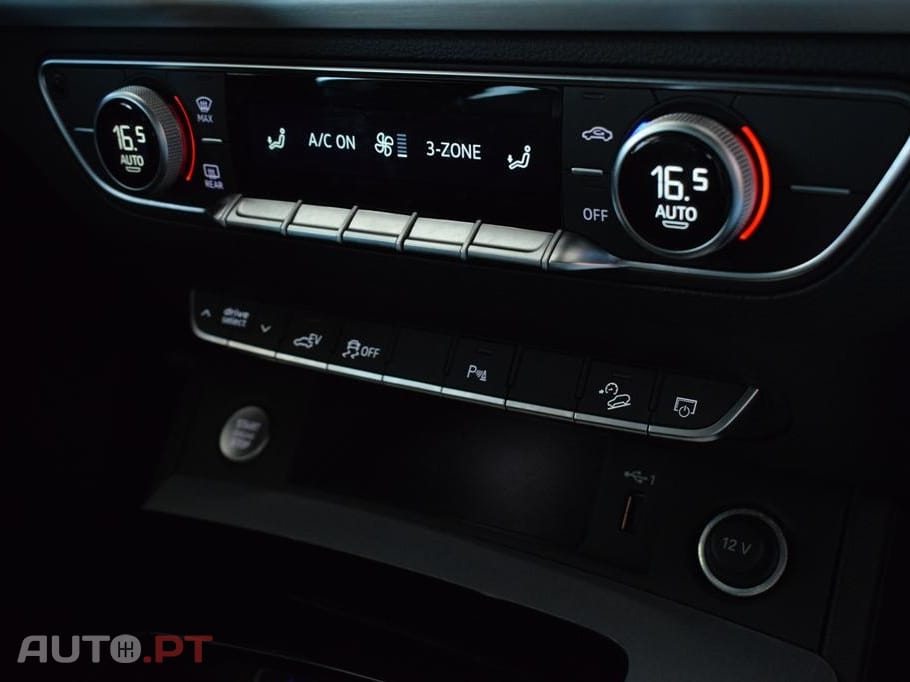 Audi Q5 50 TFSIe quattro Advance S tronic