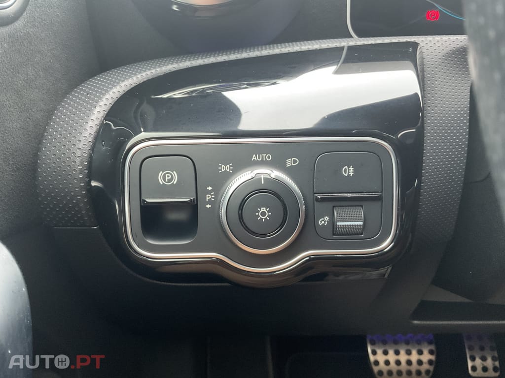 Mercedes-Benz A 180 d AMG Line Aut.