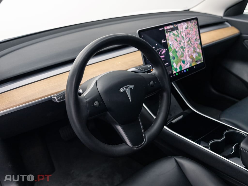Tesla Model 3 Standard RWD Plus