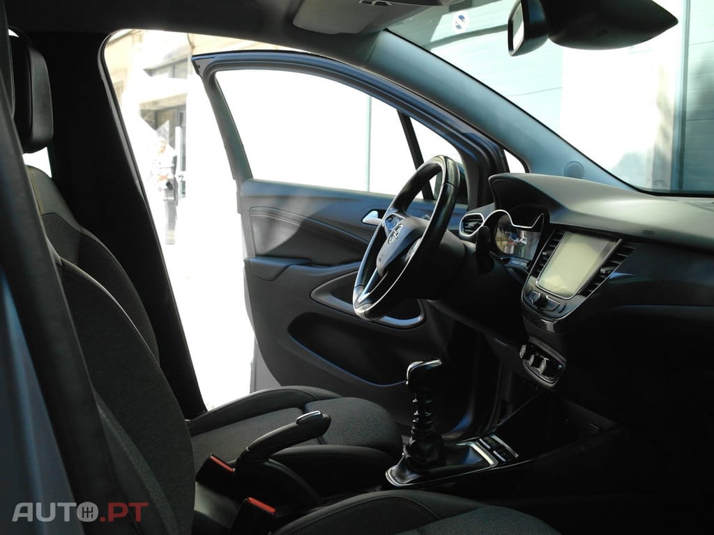 Opel Crossland X 1.2 T Innovation