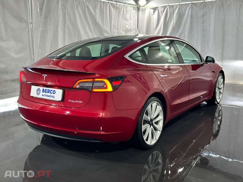 Tesla Model 3 Performance Dual Motor AWD