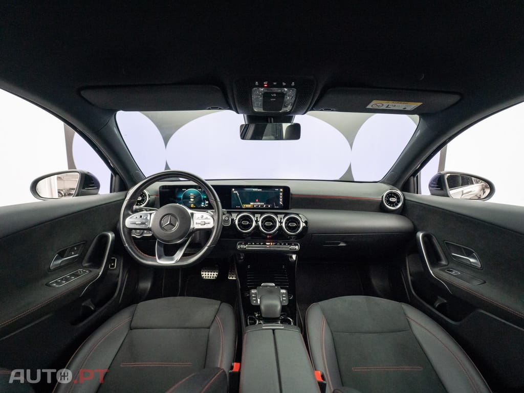 Mercedes-Benz A 250 e AMG Line